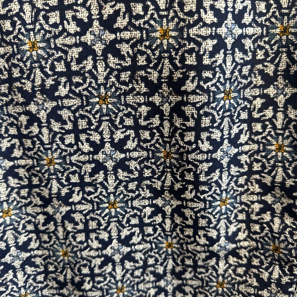 Michael Kors 3X Patterned Top - Picture 4 of 5